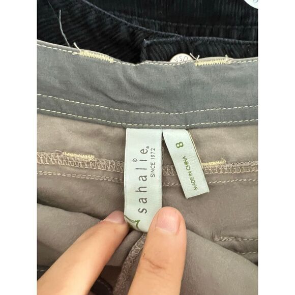 Sahalie khaki brown nylon shorts 8 - Picture 3 of 4